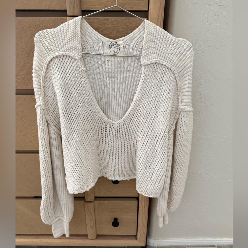 Free people v neck sweater